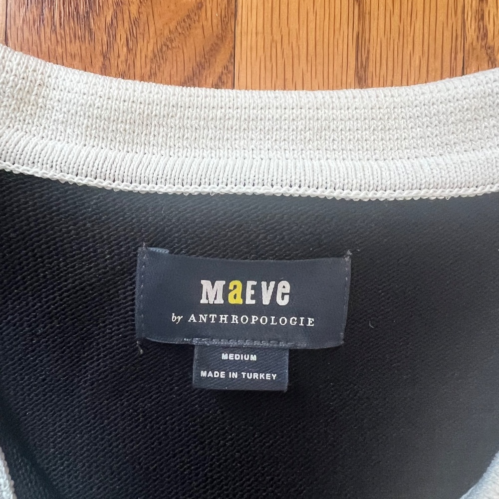 Mango Black Blouse with White Collar - Picture 2 of 5